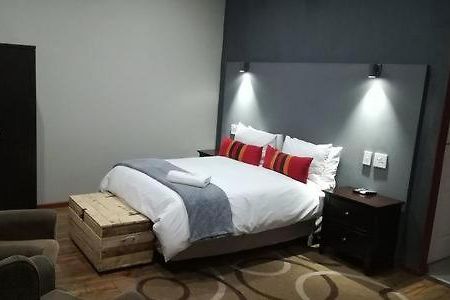 Tranquil House B&B @ 121 Berry St Queenstown Ngoại thất bức ảnh